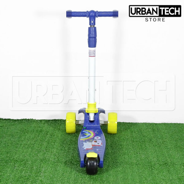 Scooter Plegable Con Luces Led Baby Style Ut-022 Bl - Imagen 4